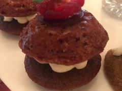 红丝绒下午茶-Salon de Ville浦江汇(上海外滩华尔道夫酒店店)