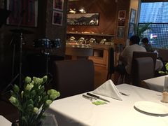 靠窗位-拉蒂娜·巴西牛排馆 Latina·Brazilian Steakhouse(陆家嘴旗舰店)