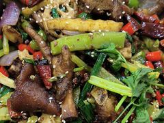 -阆辣荟餐饮(老味道8年·古城店)