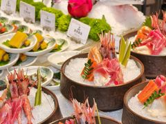 -雍容荟帝王蟹活龙虾展台自助(IFS黑金店)