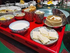 草原恋-九十九顶毡房(阜石路店)