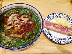 -镇南锅盖面馆(解放路店)