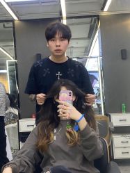 -藤野造型烫发染发