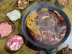 -正南齊北重庆老火锅(光华村直营店)
