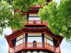 -绳金塔