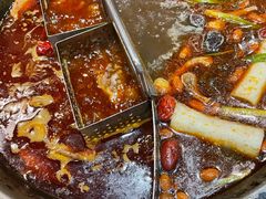 菌汤鸳鸯锅-唇辣号重庆老火锅(亦庄店)