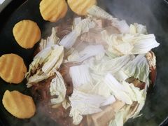 -缘福乡村铁锅炖民宿(八达岭店)