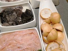 -海底捞火锅鲜切牛肉主题店(长寿路店)