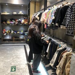 -汪正影业(萧山万象汇店)