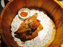 -胡桃里音乐酒馆(环亚凯瑟琳广场店)