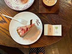 -黑草莓(重庆路店)