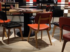 大堂-必胜客(欧亚卖场店)