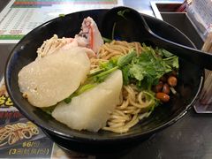 -星林居酸辣米线餐厅