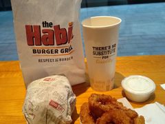 -The Habit Burger Grill 哈比特汉堡(复兴soho店)