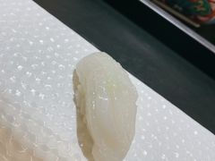 甲纹鱿鱼寿司-Sushi Hanzo半藏(天环广场店)