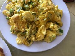 -华龙特色大骨鸡农家菜馆