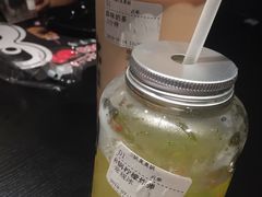 -8锅臭臭锅·正宗台湾小火锅(中心五路店)