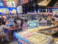 -八一好吃街·高品美食广场