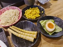 半玉-雷门拉面·现熬骨汤(凯德来福士店)