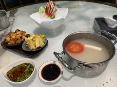 -虾佬圣汤·海鲜姿造(乐堤港店)