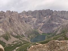 -莲宝叶则景区