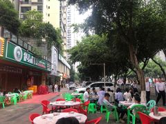 -金渝海鲜烧烤万州烤鱼店
