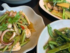 -大头虾越式风味餐厅(光明广场店)