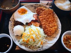 我那霸（猪牛鸡）定食-我那覇豚肉店(カフーナ旭橋店)