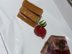 -皇朝尊会(龙之梦大酒店)