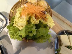 -王奋斗贵州酸汤牛肉火锅