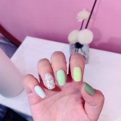 -纤指百魅美甲美睫