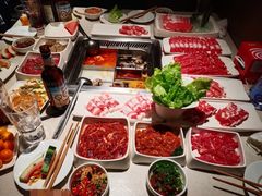 番茄锅底-海底捞火锅鲜切牛肉主题店(长寿路店)