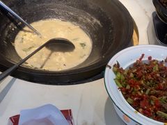 -陈大锅·岳阳鱼馆·地道岳阳菜(美食街店)