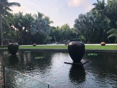 -三亚湾海居铂尔曼度假酒店