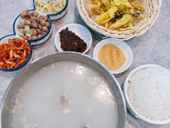 延边牛肉汤饭-屋里家延边朝鲜族冷面(梅林3店)