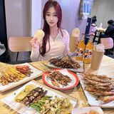 钓虾烧烤两不误，聚会亲子总相宜