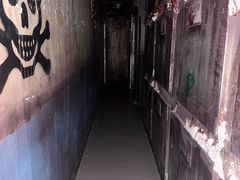 -荒岛实景沉浸密室(江汉路1店)