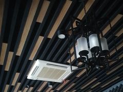 -乔家小院•本地小海鲜•非遗驴肉(万年泉路店)