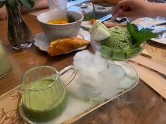 -Mark&Mars Restaurant
