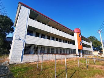 赤壁市车埠高级中学
