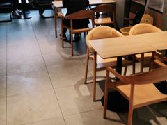 -德克士(榆次君豪店)