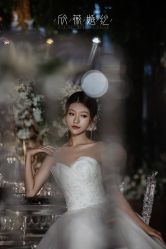 -欣薇婚纱(新源乐汇城店)