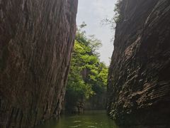 -龙潭大峡谷