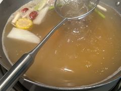 -左庭右院鲜牛肉火锅(金山万达店)