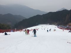 -大别山南武当滑雪场