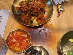 -闻老头·菊花炭烤肉(D11店)