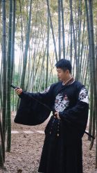 -一揽芳华汉服旗袍体验馆(拙政园店)