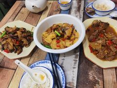 -南雄雄州土菜餐厅(粤北大厦店)