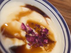 -云阿蛮云南生烫牛肉米线(奉贤路店)