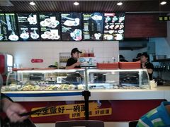 -顺溜·手工刀削面·黑金店(铜锣湾店)